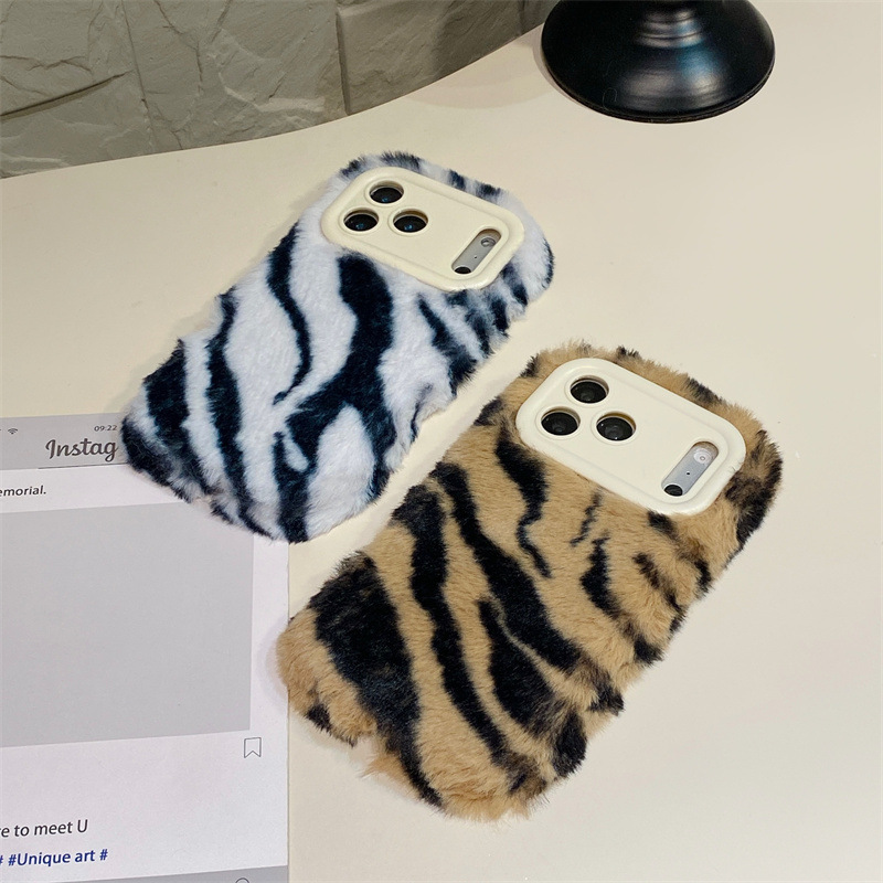 Luxury Zebra Pattern Fluffy Pl - огляд і ціна Phone Cases Luxury