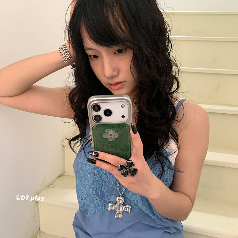 Ins Green Chamomile Small Flow - огляд і ціна Phone Cases Green