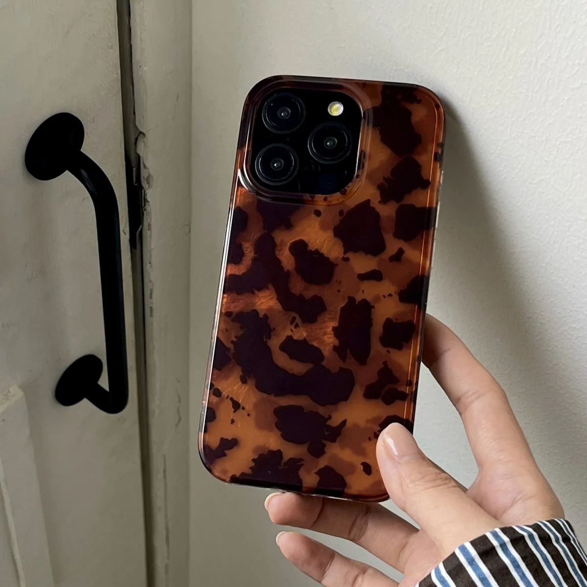 Retro Amber Texture Laser Phon - огляд і ціна Phone Cases Popular